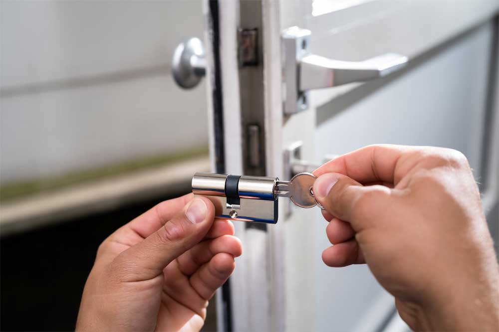 Commercial Door Lock Repair Services